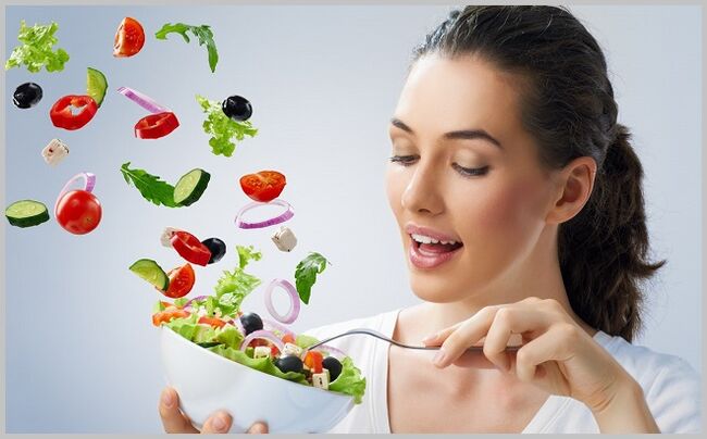 eat vegetable salad during the treatment of varicose veins